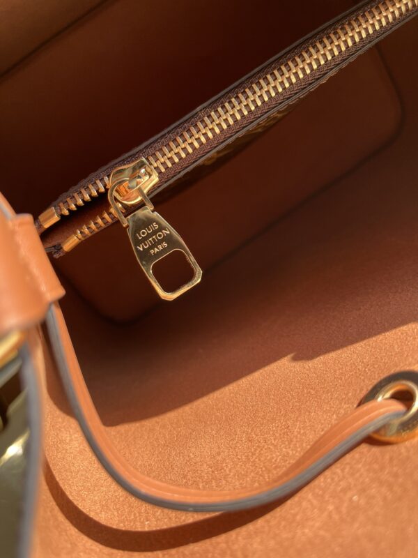 LV NEONOE MM M44887 LOUIS VUITTON