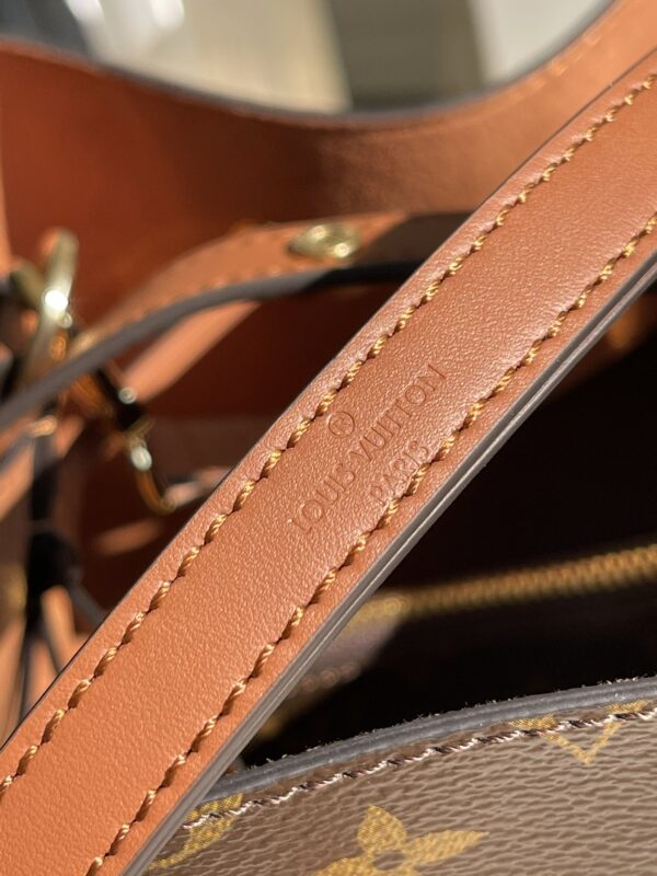LV NEONOE MM M44887 LOUIS VUITTON