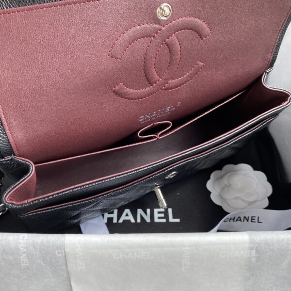 Classic Flap Bag A01112 CHANEL